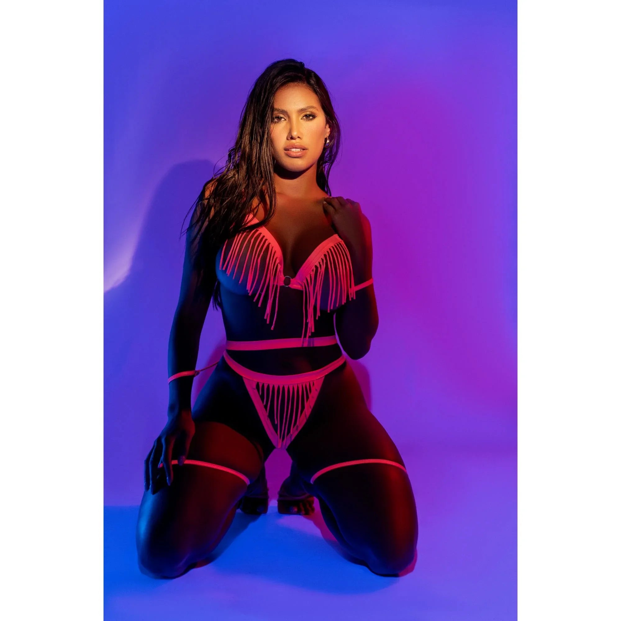 Mapale 2025 Volume II – Three-Piece Wet-Look Fringe Set with Garter Straps & Wrist Cuffs