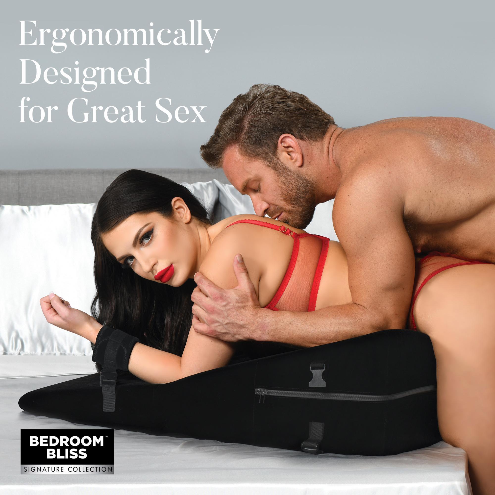 Bedroom Bliss XL-Bondage Cushion - Buy At Luxury Toy X - Free 3-Day Shipping