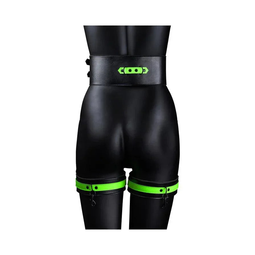 Ouch! Glow in the Dark 5-Piece Bonded Leather Thigh & Handcuffs With Belt Restraint Neon Green - Buy At Luxury Toy X - Free 3-Day Shipping