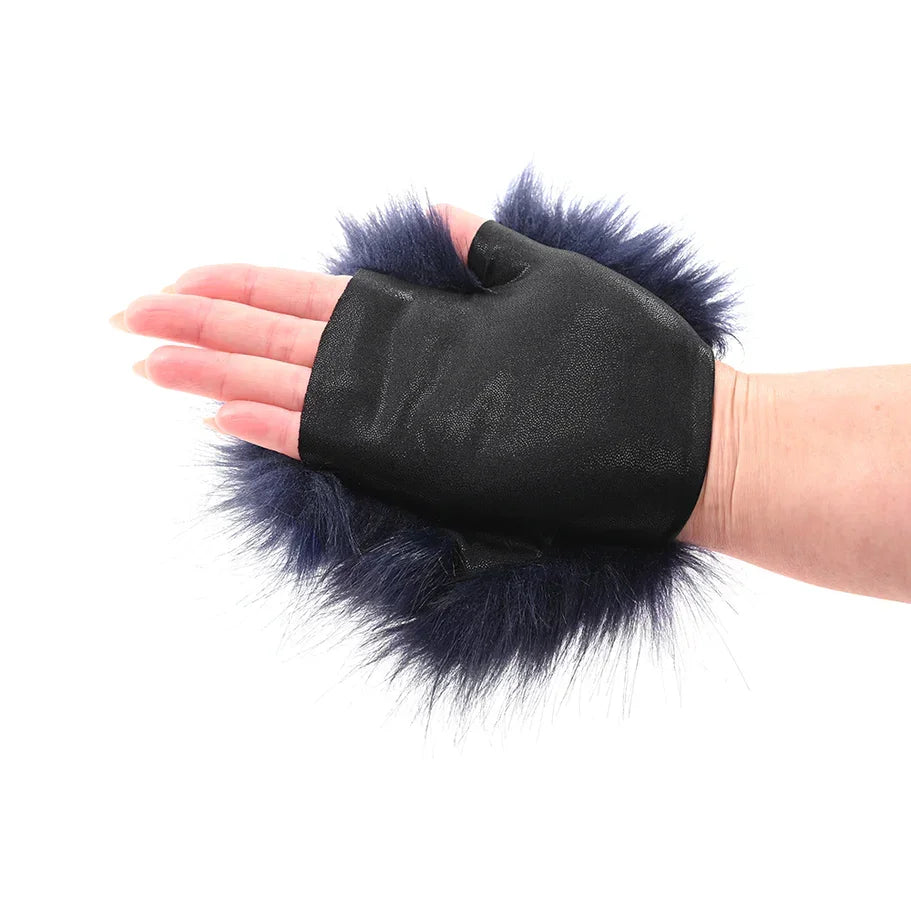Sex & Mischief Cougar Spiked Sensory Glove ā Teasing Faux Fur Glove with Gold Spikes for Sensory Play - Buy At Luxury Toy X - Free 3-Day Shipping