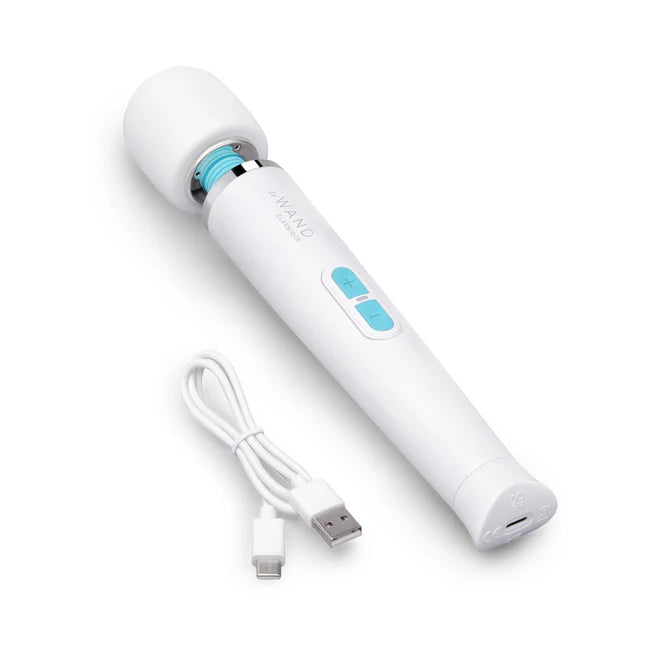 Le Wand Classique Cordless Petite Wand Massager
