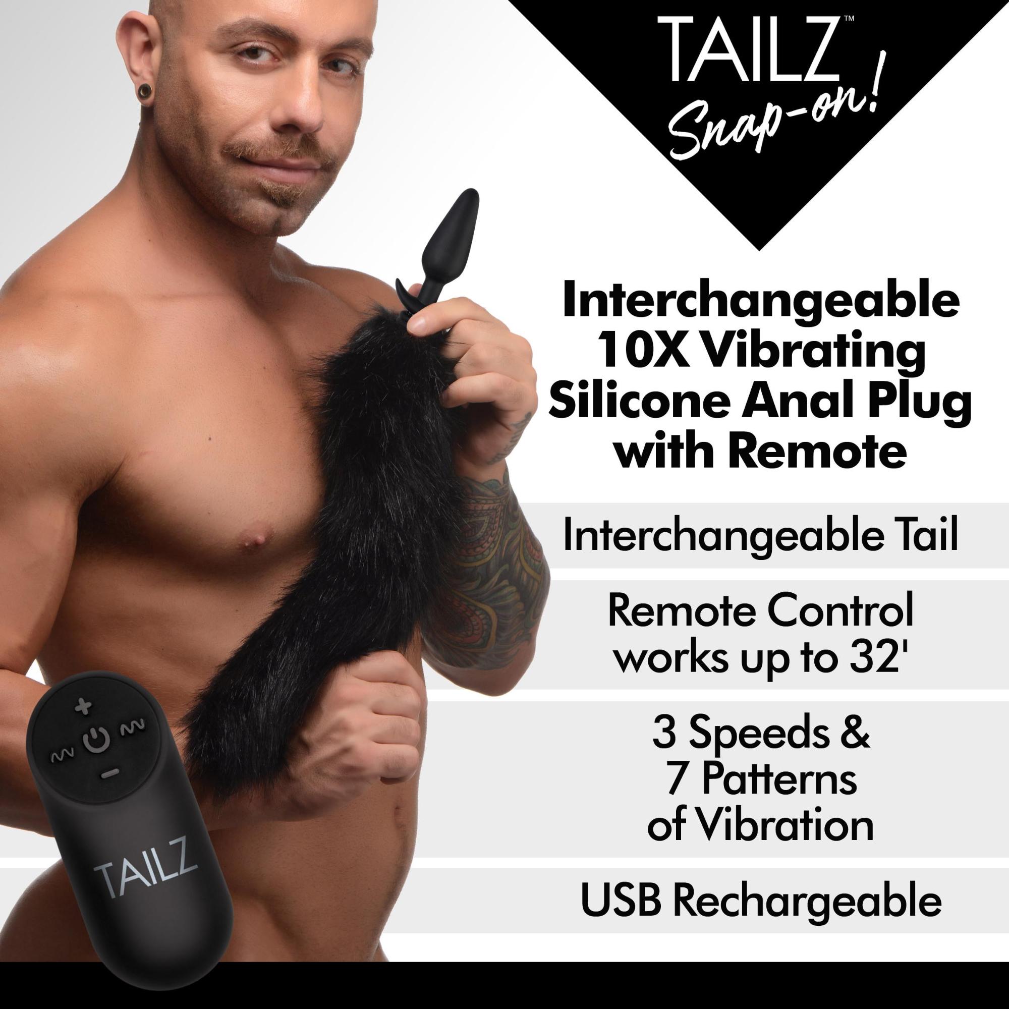 Tailz Snap-On Interchangeable 10X Vibrating Large Silicone Anal Plug with Remote