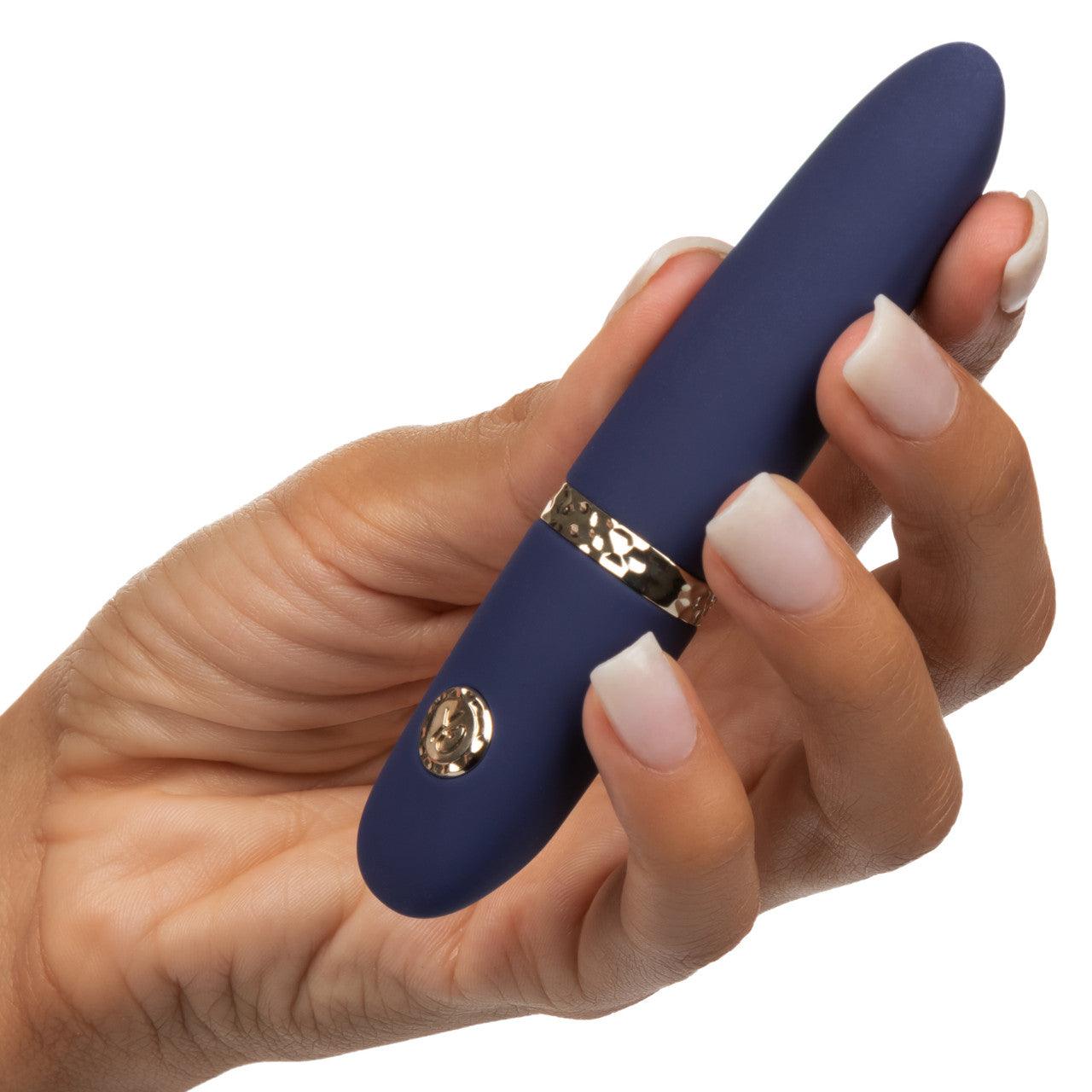 CalExotics Chic Daisey Silicone Rechargeable Stimulator - Buy At Luxury Toy X - Free 3-Day Shipping