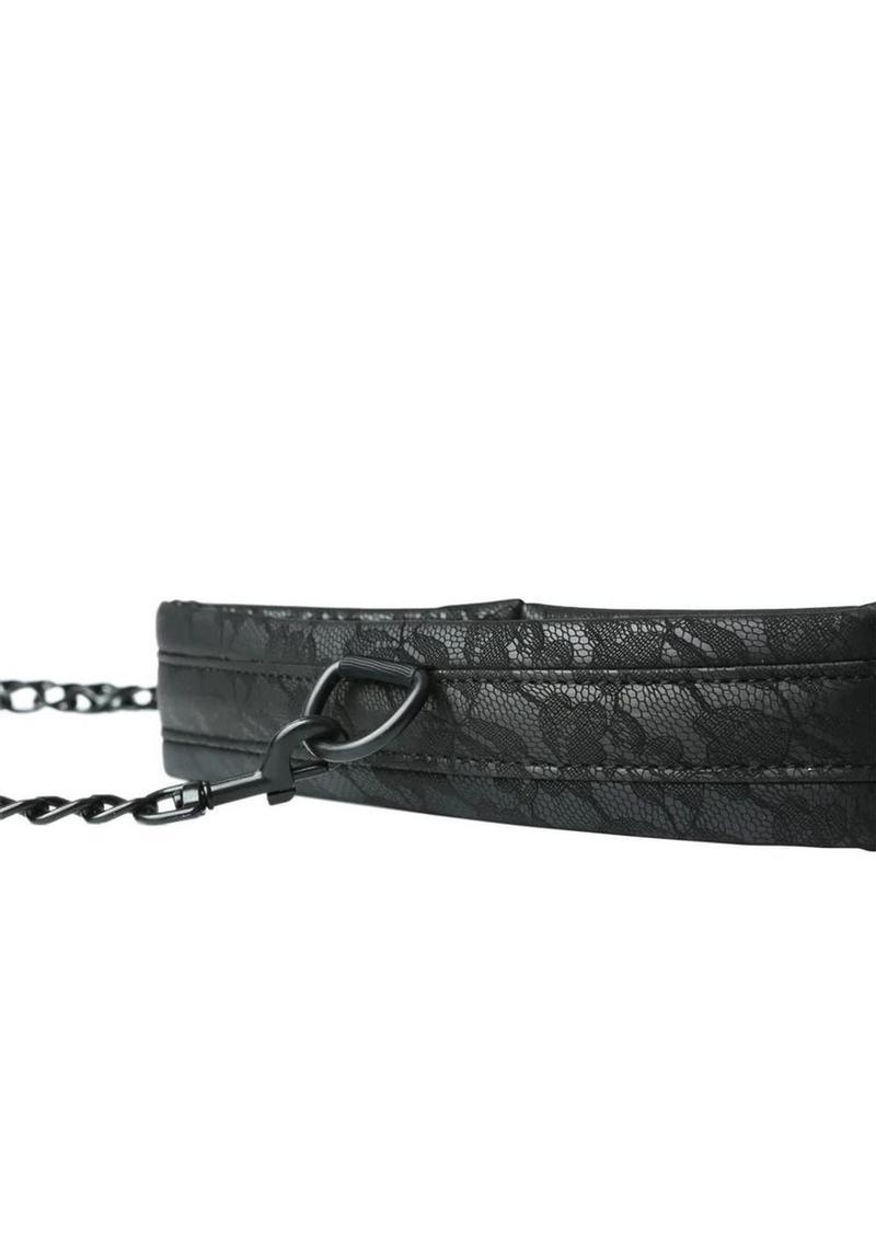 Sportsheets Sincerely Lace Adjustable Collar & Leash - Buy At Luxury Toy X - Free 3-Day Shipping