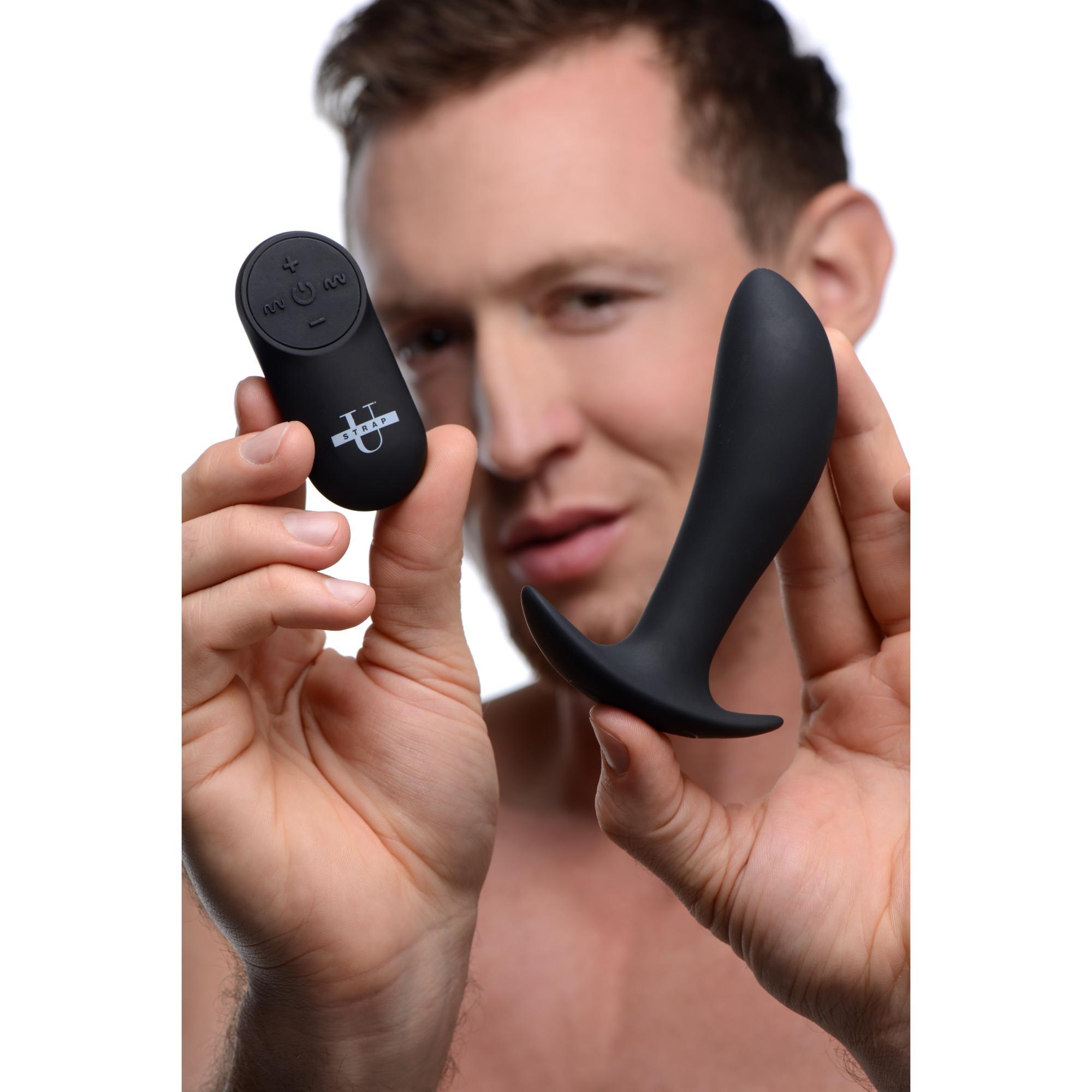 Under Control Silicone Prostate Vibrator with Remote Control - Buy At Luxury Toy X - Free 3-Day Shipping